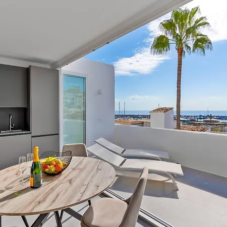 شقة Molo Banus Seafront By Molo Residences *