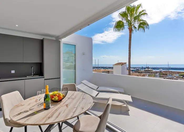 アパート Molo Banus Seafront By Molo Residences *